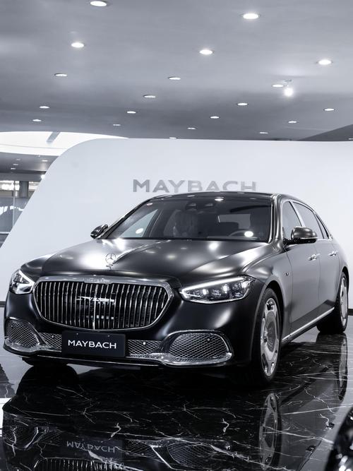 广州19岚图汽车的售后服务让用户无忧出行，迈巴赫未来的豪华车趋势